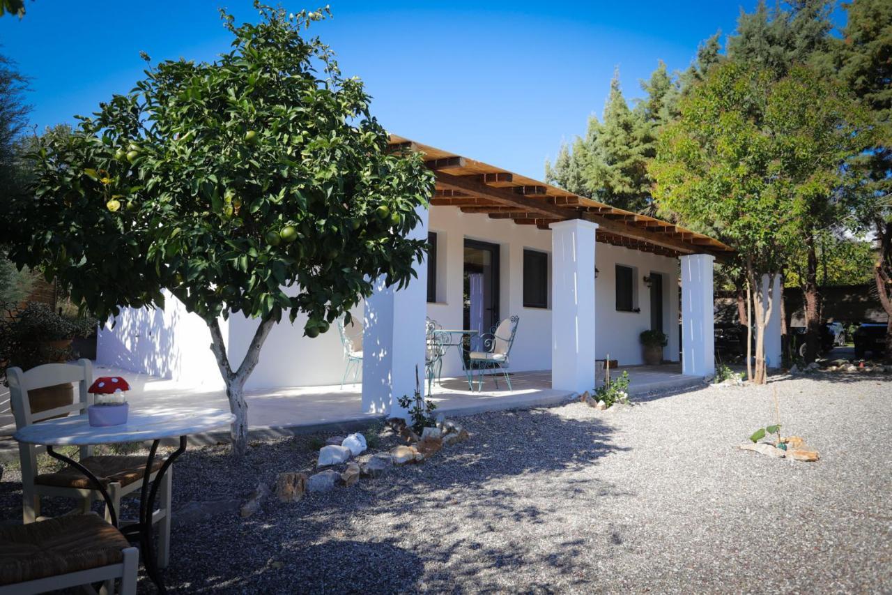 Lavender Farm House Nafpaktos Buitenkant foto